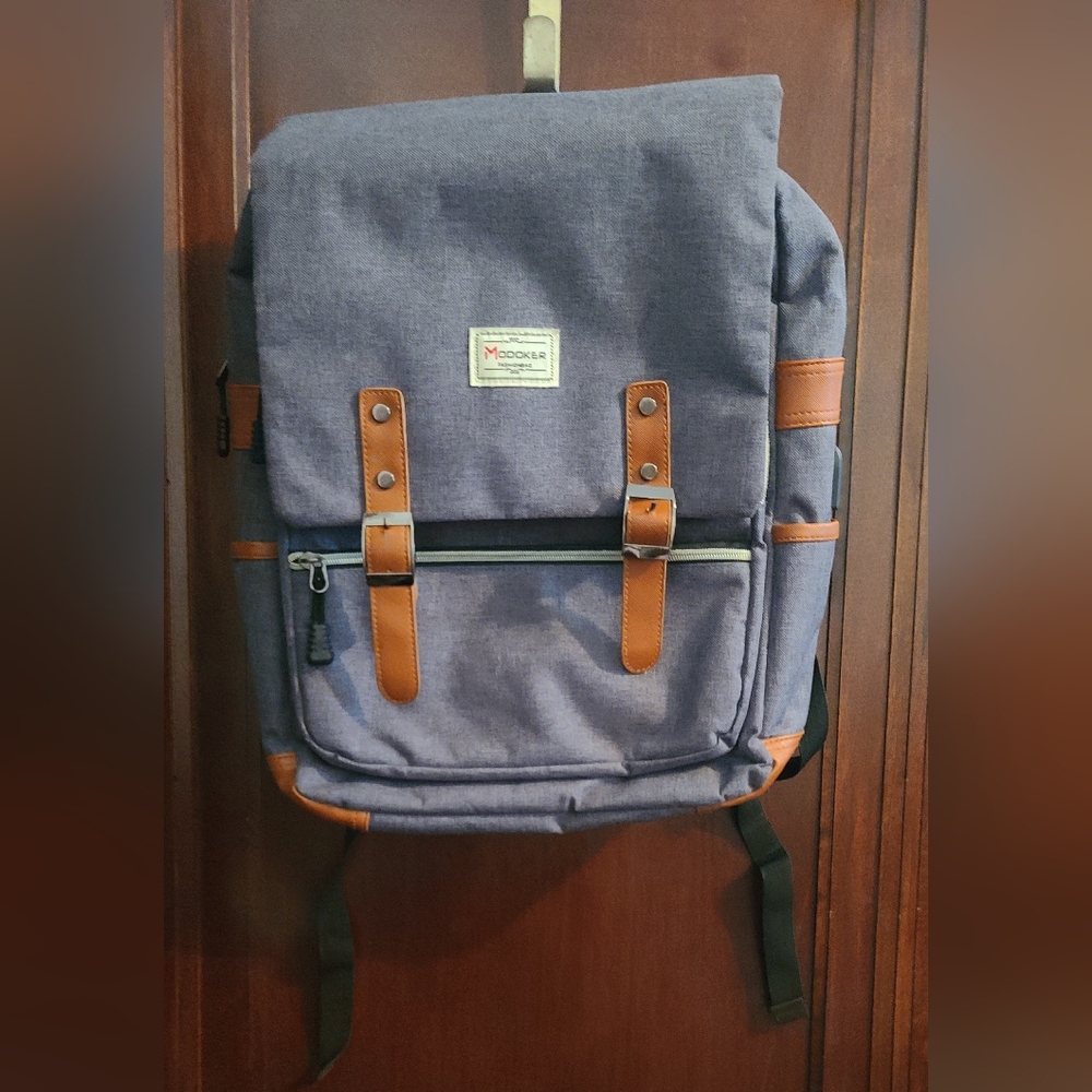 Modoker Backpack